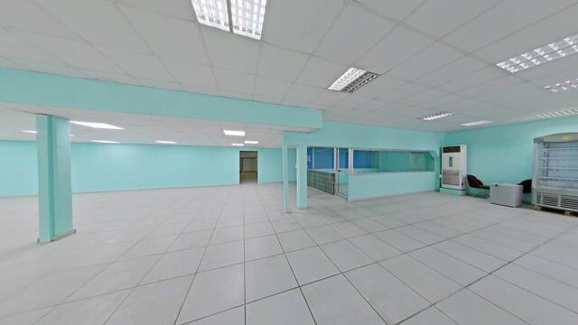 Location Fonds de commerce 727.59 m² Abidjan 99326