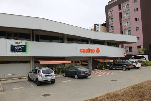 Location Local 455 m² Abidjan 99326