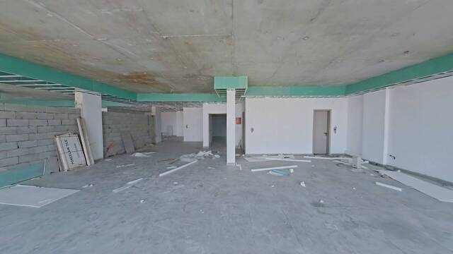 Location Local 310 m² Abidjan 99326