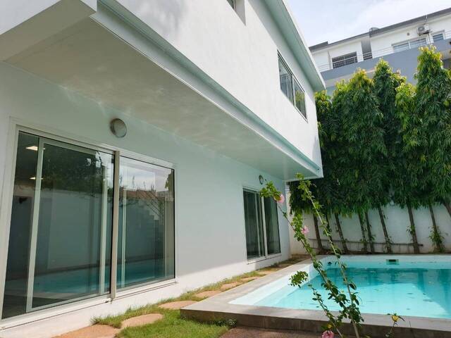 Location Maison 4 pièces Abidjan 99326