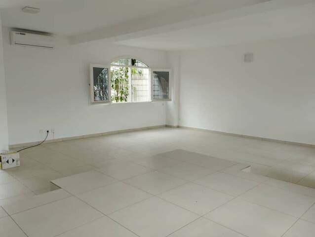 Location Maison 4 pièces Abidjan 99326