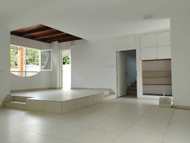 Location Maison 4 pièces Abidjan 99326