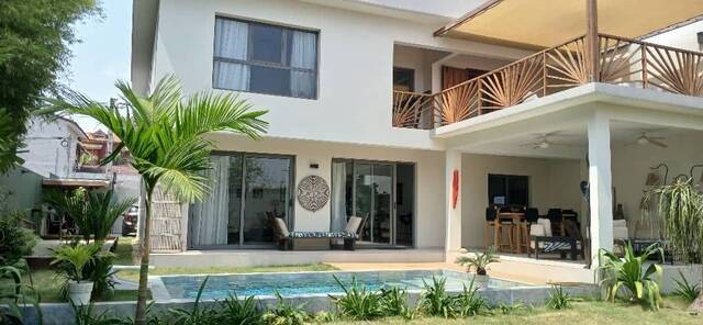 Vente Maison 5 pièces Abidjan 99326