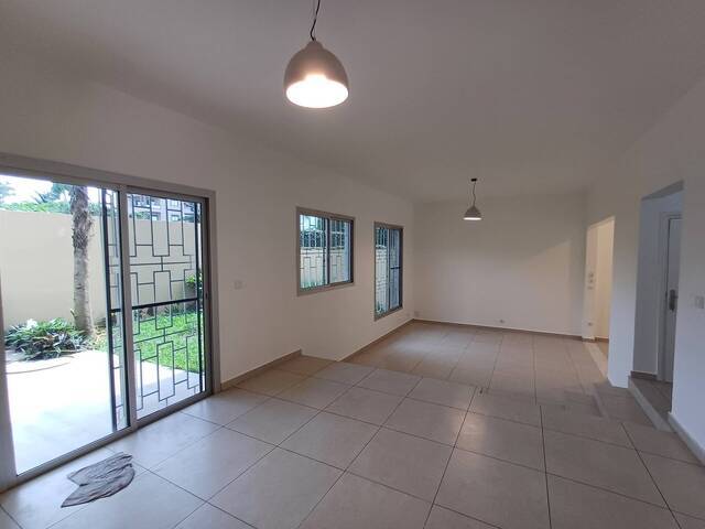 Location Maison 4 pièces Abidjan 99326