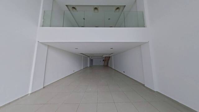 Location Local 191 m² Abidjan 99326