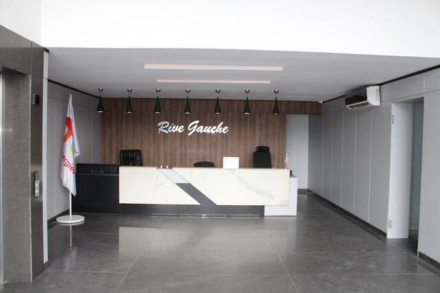 Location Local 191 m² Abidjan 99326