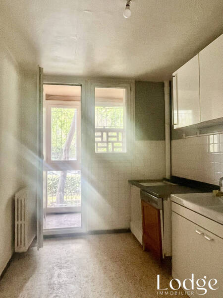 Vente appartement 3 pièces 66.84 m² à Aix-en-Provence 13100