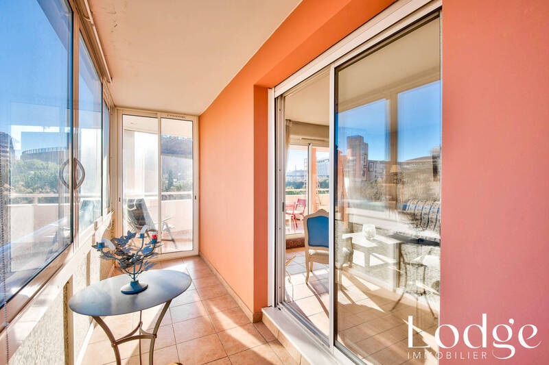 Vente appartement 4 pièces 101 m² à Aix-en-Provence 13100