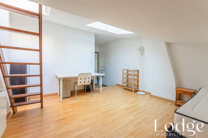 Bien vendu appartement 4 pièces 59.83 m² à Aix-en-Provence 13100