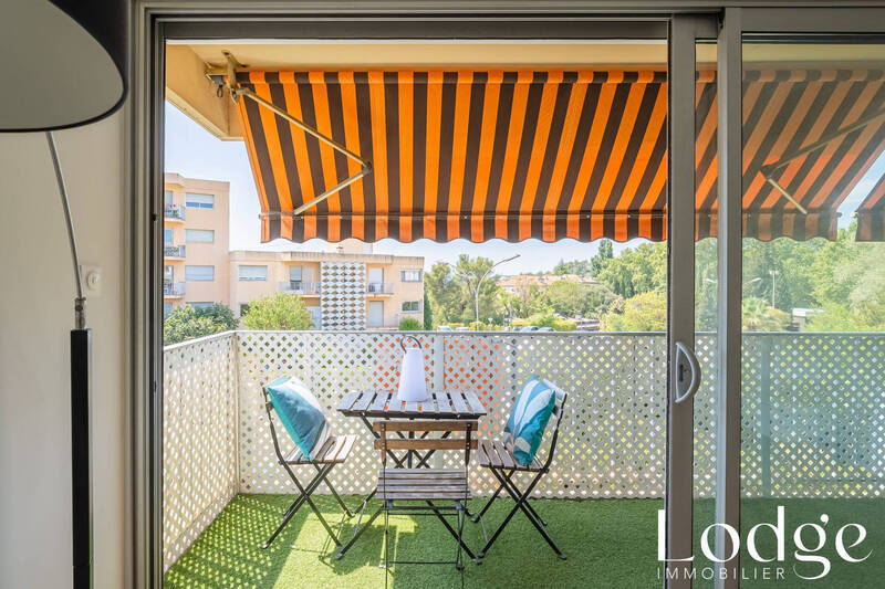 Bien vendu appartement 4 pièces 89.56 m² à Aix-en-Provence 13100