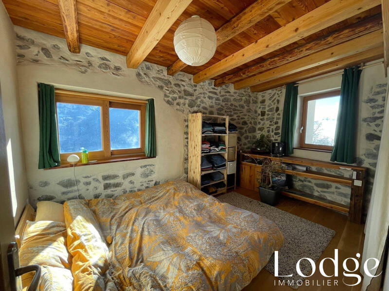 Bien vendu appartement 5 pièces 170 m² à Puy-Saint-André 05100