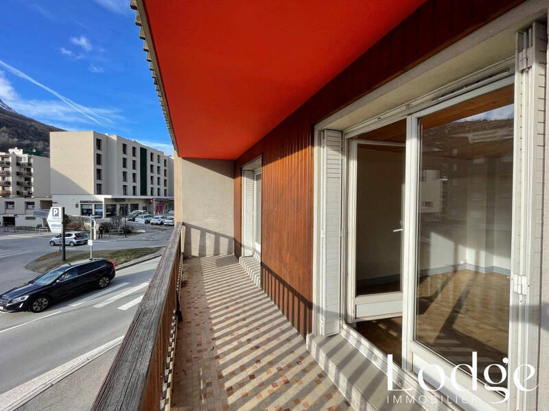 Bien vendu appartement 4 pièces 87 m² à Briançon 05100
