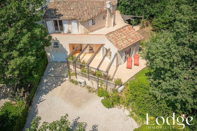 Vente maison 6 pièces 150 m² à Saint-Marc-Jaumegarde 13100