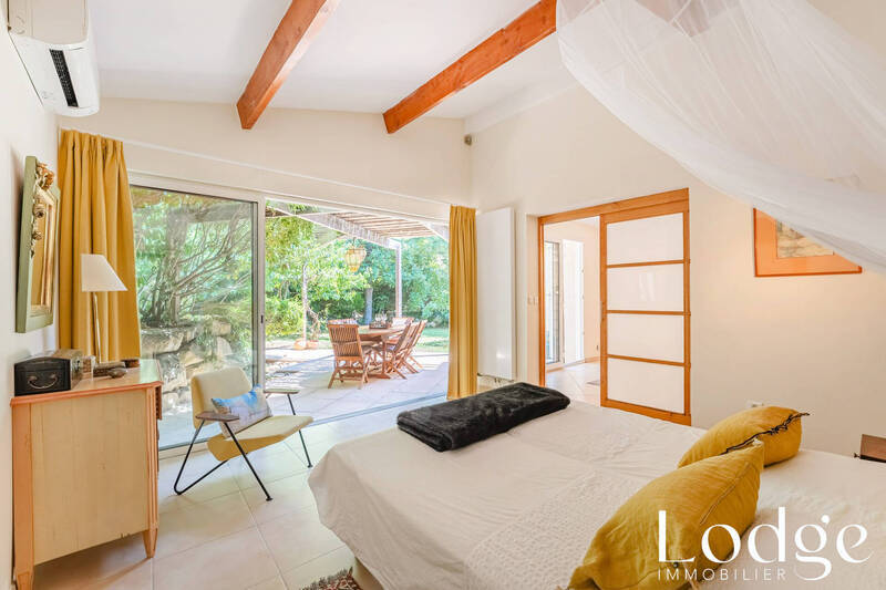 Vente maison 6 pièces 150 m² à Saint-Marc-Jaumegarde 13100