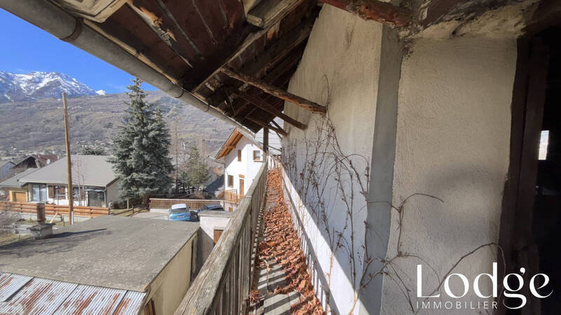 Vente maison 6 pièces 400 m² à Villar-Saint-Pancrace 05100