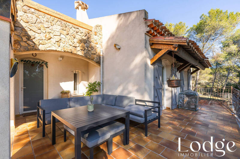Vente maison 7 pièces 169 m² à Velaux 13880