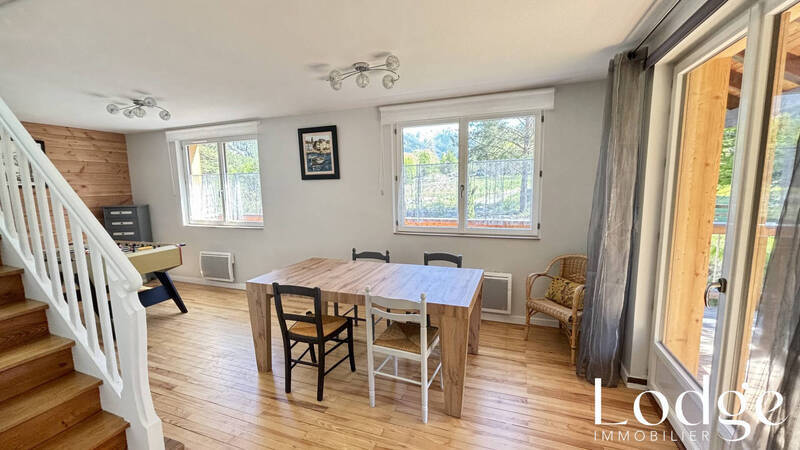 Vente maison 8 pièces 180 m² à Val-des-Prés 05100