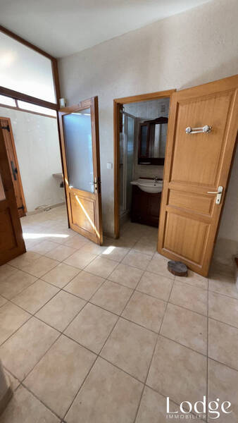 Vente maison 11 pièces 278 m² à Puy-Saint-André 05100