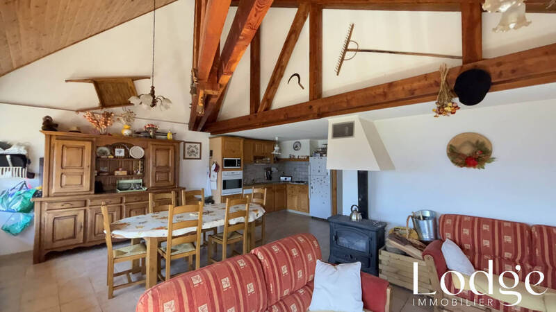 Vente maison 11 pièces 278 m² à Puy-Saint-André 05100