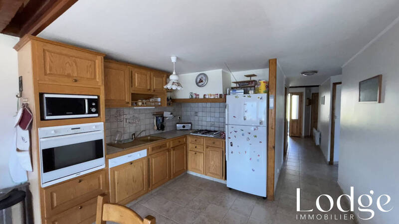 Vente maison 11 pièces 278 m² à Puy-Saint-André 05100