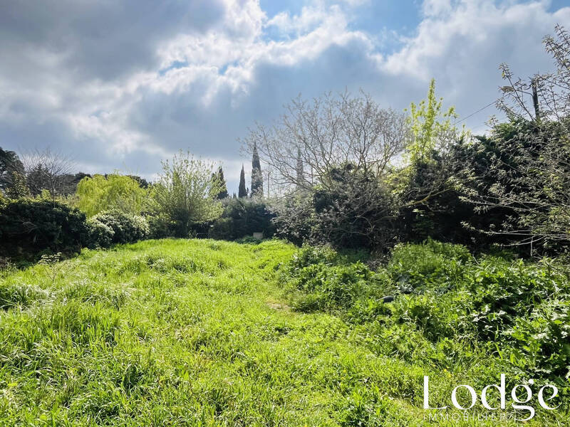 Vente terrain 935 m² à Éguilles 13510
