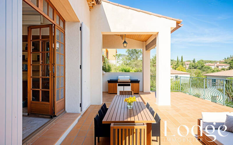 Vente maison 8 pièces 229.3 m² à Aix-en-Provence 13100