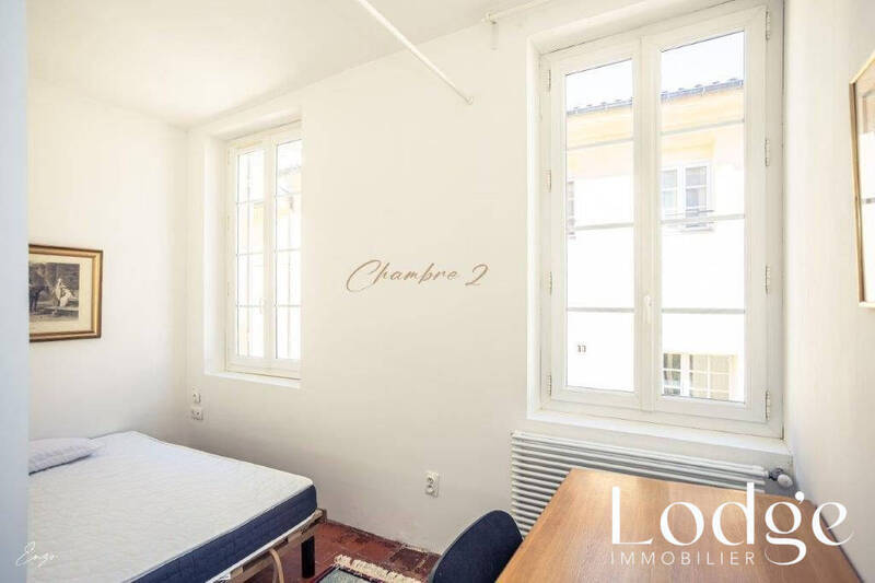 Location appartement 3 pièces 73 m² à Aix-en-Provence 13100 - 1 260 €