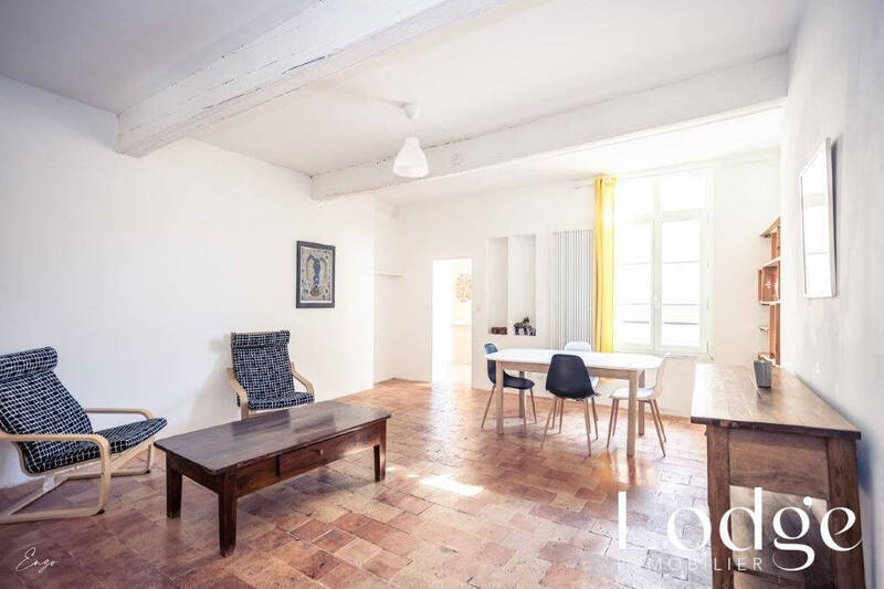 Location appartement 3 pièces 73 m² à Aix-en-Provence 13100 - 1 260 €