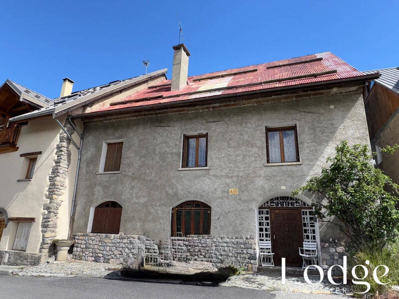 Vente maison 10 pièces 400 m² à La Salle-les-Alpes 05240