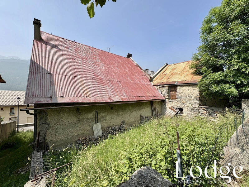 Vente maison 10 pièces 400 m² à La Salle-les-Alpes 05240