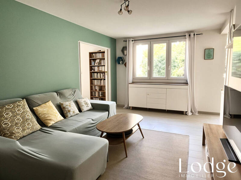 Vente appartement 4 pièces 87.34 m² à Aix-en-Provence 13090