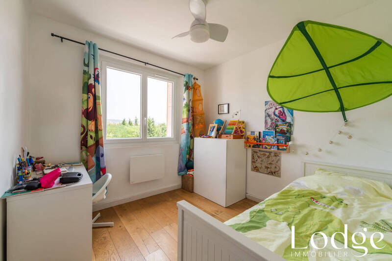 Vente appartement 3 pièces 69 m² à Aix-en-Provence 13090