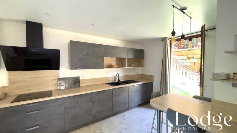 Vente maison 6 pièces 135 m² à L' Argentière-la-Bessée 05120