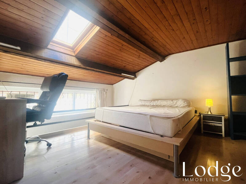 Bien vendu appartement 2 pièces 44 m² à Aix-en-Provence 13100