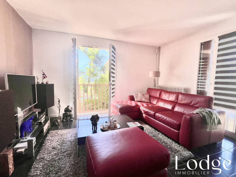 Bien vendu appartement 3 pièces 65 m² à Aix-en-Provence 13100