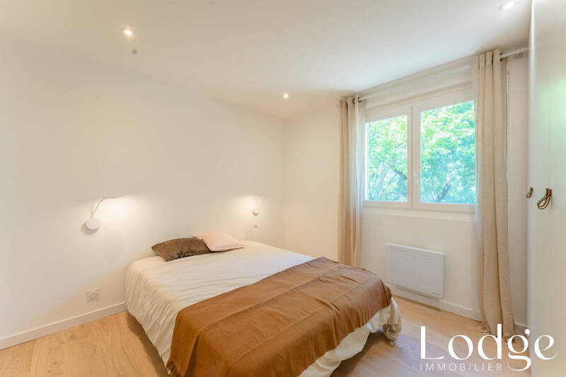 Bien vendu appartement 4 pièces 65 m² à Aix-en-Provence 13100