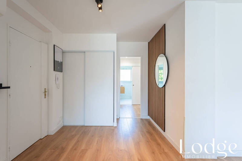 Bien vendu appartement 4 pièces 89.56 m² à Aix-en-Provence 13100