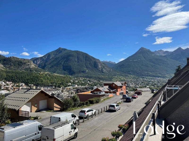 Bien vendu appartement 1 pièce 26 m² à Briançon 05100