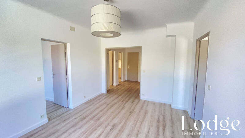 Bien vendu appartement 4 pièces 60.51 m² à Aix-en-Provence 13100