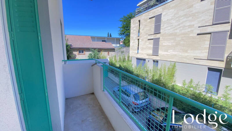 Bien vendu appartement 4 pièces 60.51 m² à Aix-en-Provence 13100