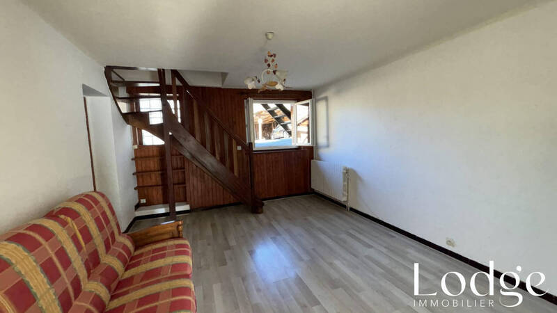 Bien vendu maison 5 pièces 105 m² à Saint-Martin-de-Queyrières 05120