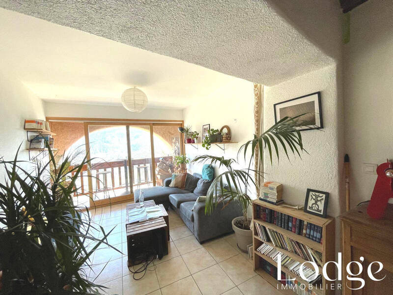 Vente maison 11 pièces 278 m² à Puy-Saint-André 05100
