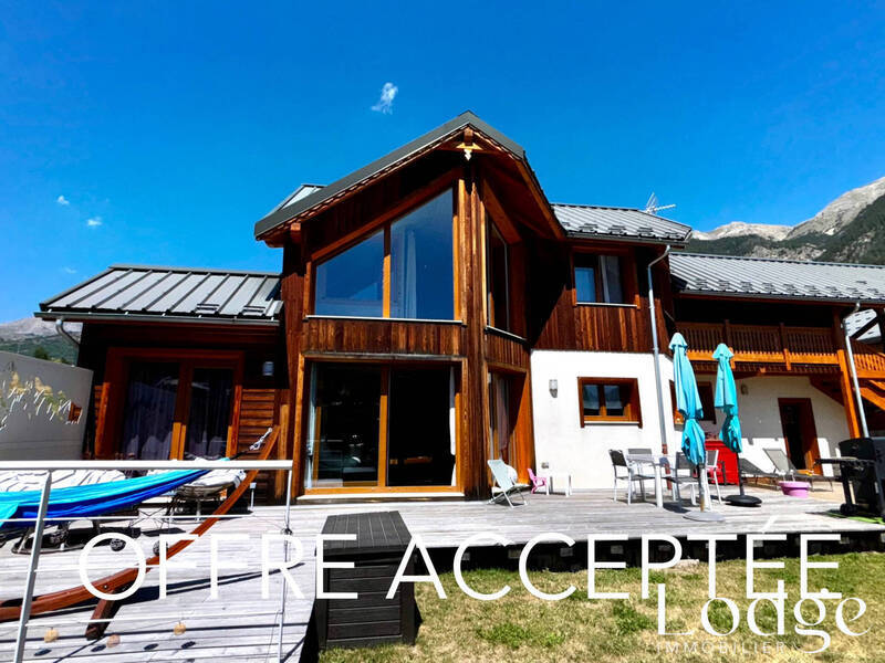 Vente maison 6 pièces 140 m² à Saint-Chaffrey 05330