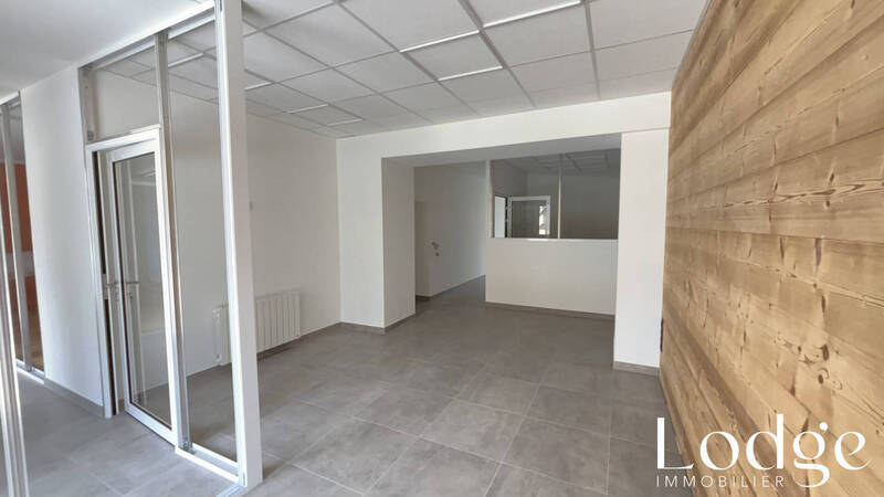 Location local 57 m² à Briançon 05100 1 390 €