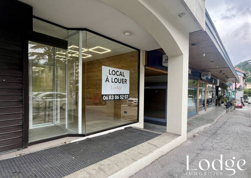 Location local 57 m² à Briançon 05100 1 390 €