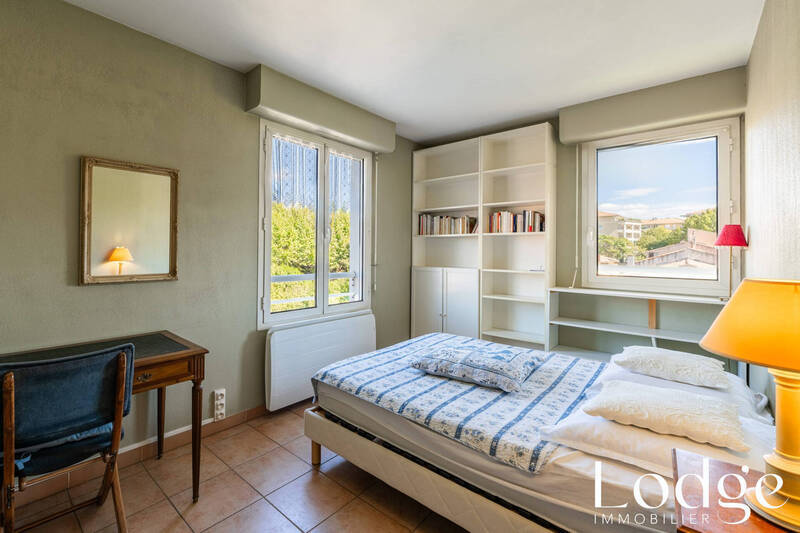 Vente appartement 4 pièces 101 m² à Aix-en-Provence 13100