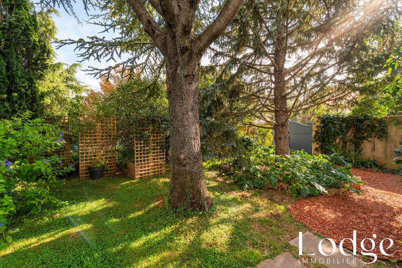 Vente maison 6 pièces 180 m² à Auriol 13390