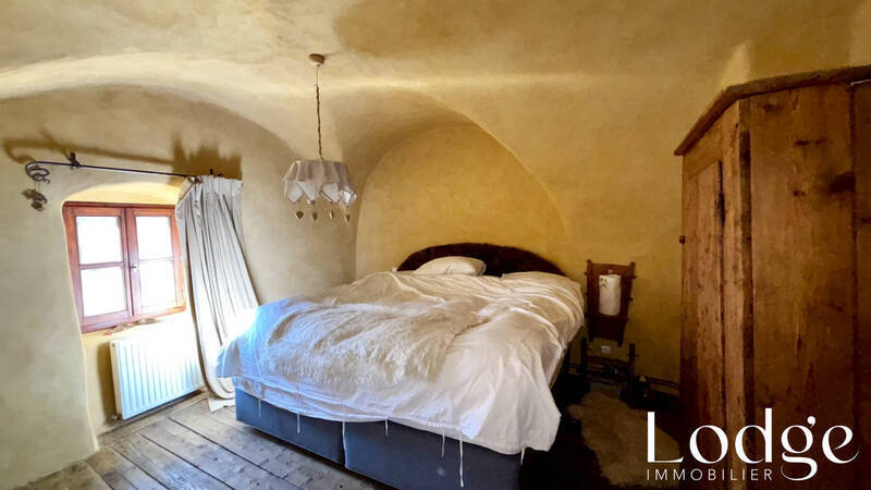 Vente maison 12 pièces 440 m² à La Salle-les-Alpes 05240