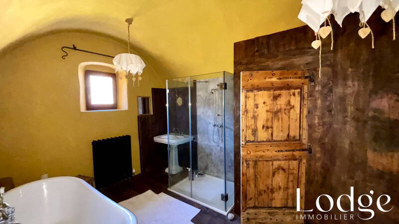 Vente maison 12 pièces 440 m² à La Salle-les-Alpes 05240