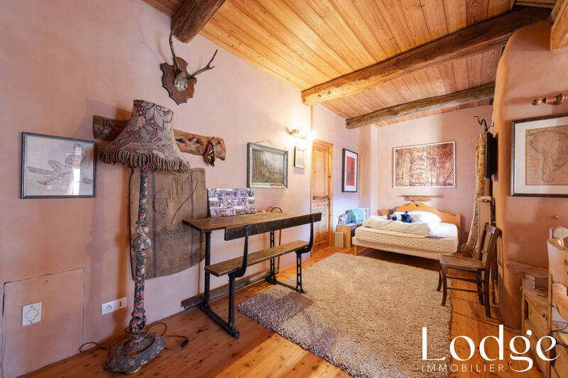 Vente maison 12 pièces 440 m² à La Salle-les-Alpes 05240